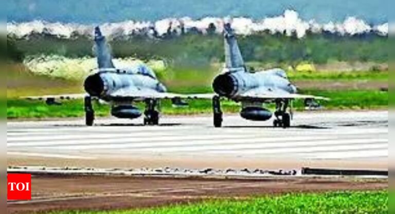 Pakistan plans to purchase 40 Chinese J-35 stealth fighter jets