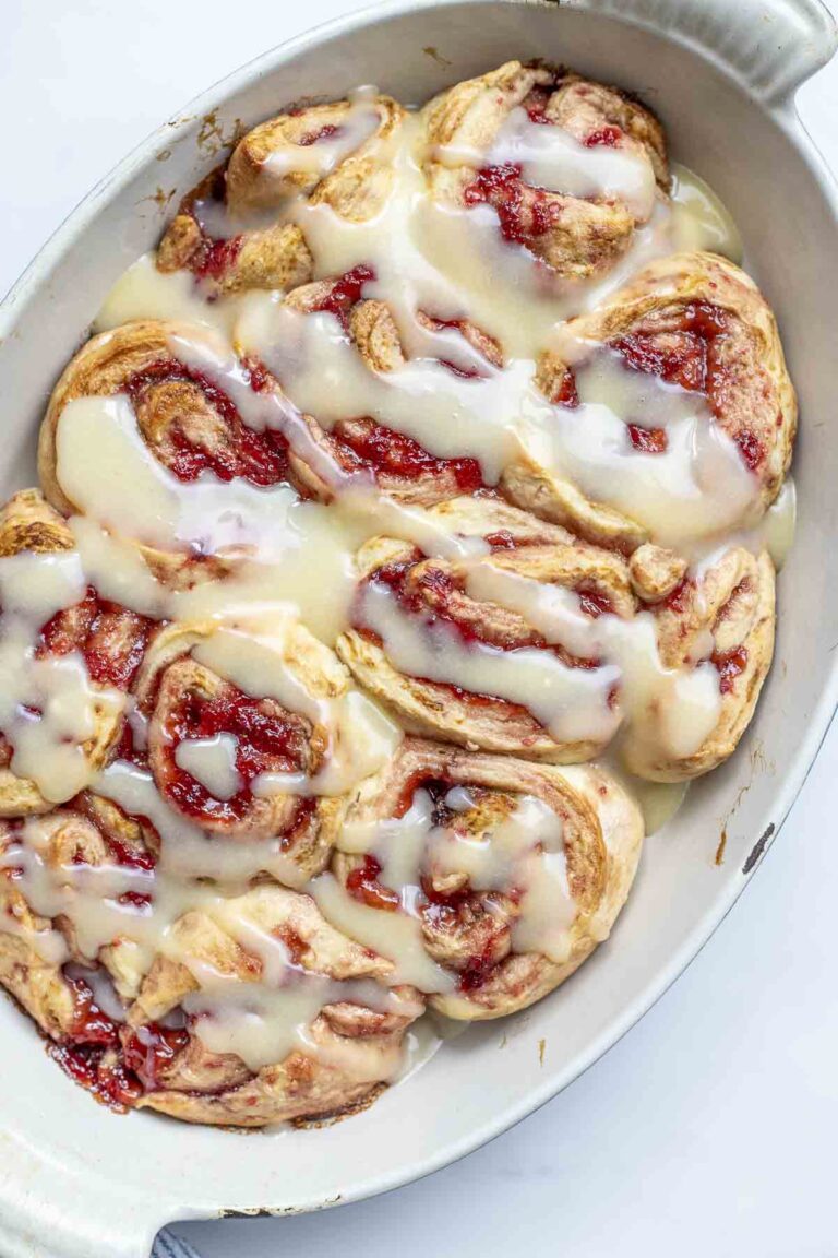 Sourdough-Strawberry-Rolls-09.jpg
