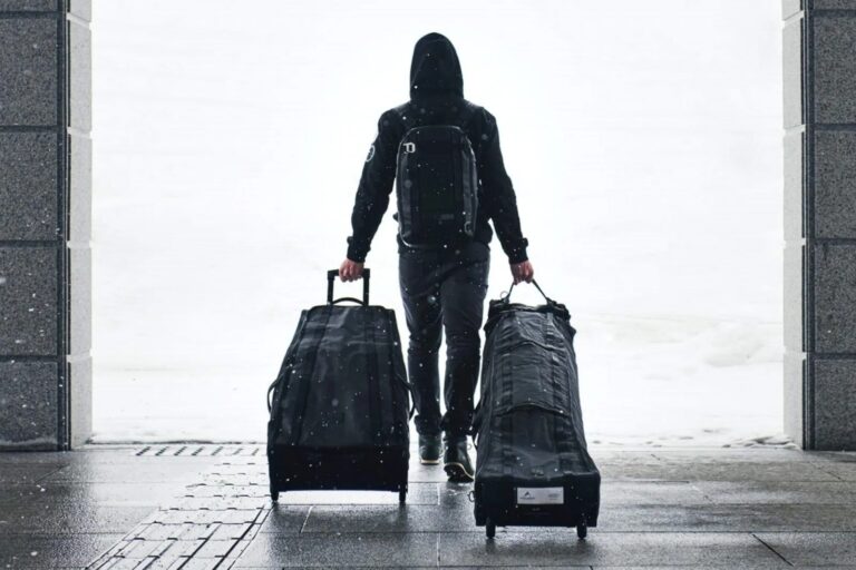 best-rolling-duffel-bag.jpg