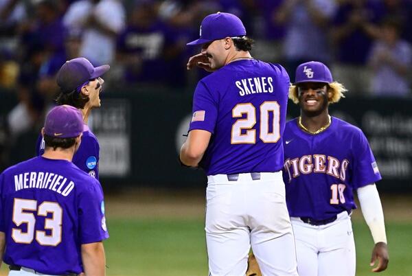 LSU Tigers Dominate in Game 1 of NCAA Super Regional with a Resounding 14-0 Victory