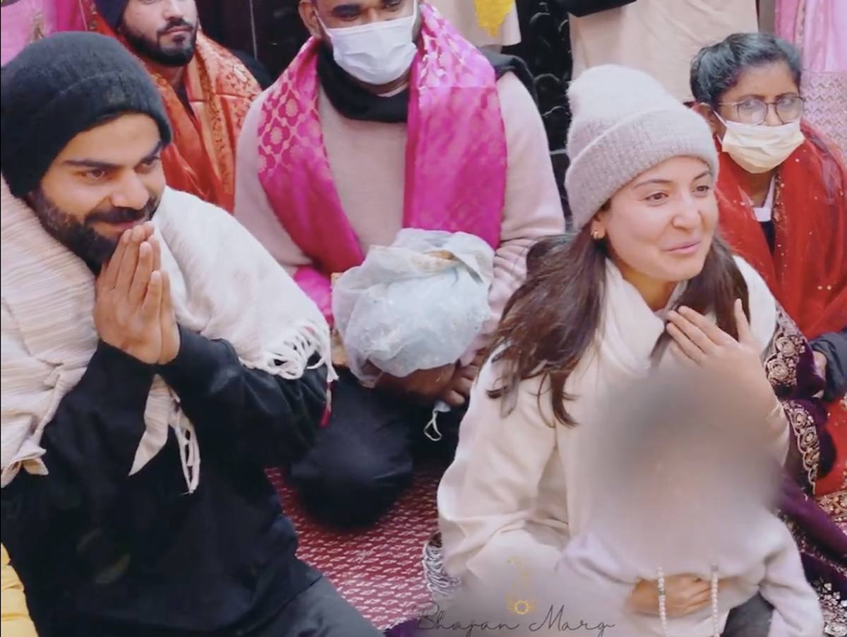 Virat-and-Anushkas-Ashram-Visit-Internet-Divided-Over-‘PR-Stunt-Claims.jpg