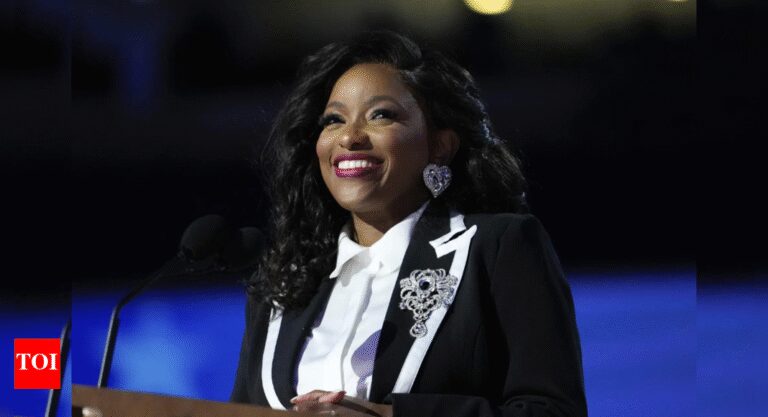 ‘So dumb it hurts’: Rep Jasmine Crockett slammed for calling GOP ‘inherently violent’