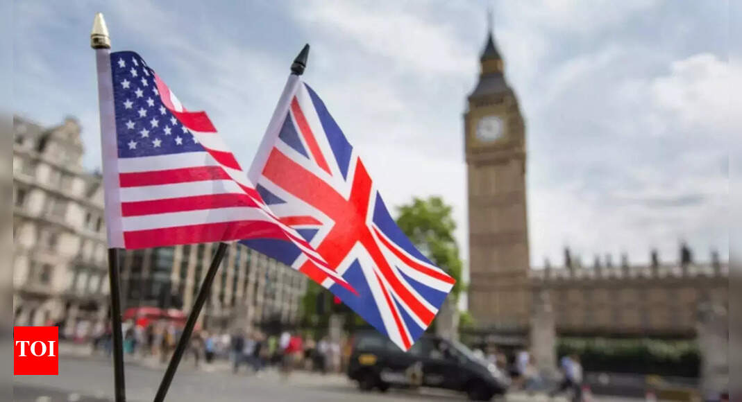 A record No. of Americans queue up for UK citizenship
