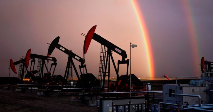 Alberta’s energy industry, government watch nervously as oil prices hit 4-year low