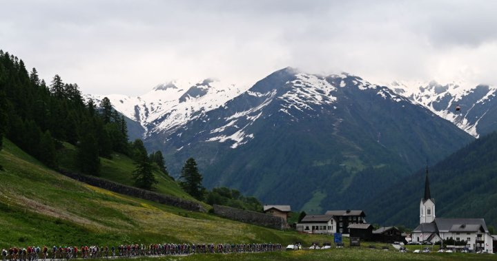 Video shows Swiss village being flattened by glacier collapse - National