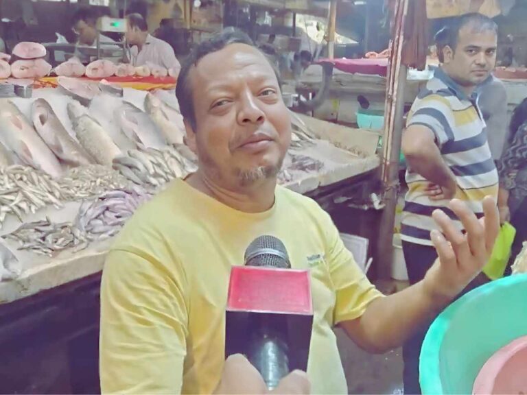 Hindu-Group-Demands-Closure-of-Fish-Shops-Near-Temple-in-Delhis-CR-Park-Vendors-Say-‘We-Built-the-Temple.jpg
