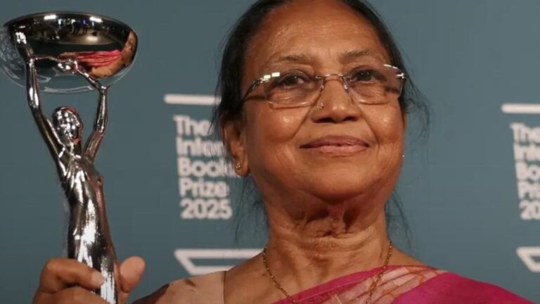 booker-prize-winner-banu-mushtaq-22520137-16x9.jpg
