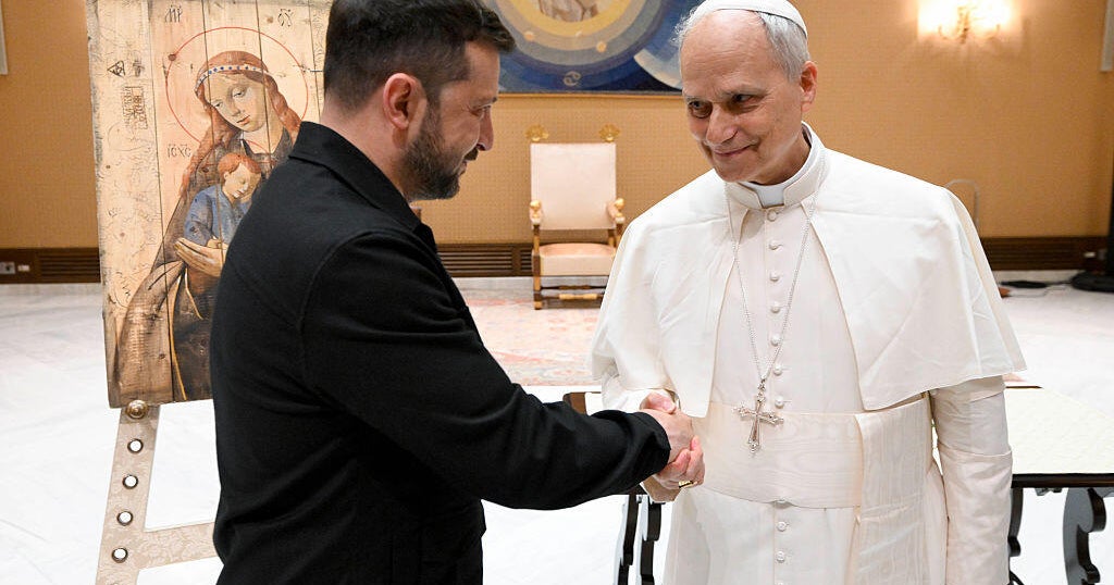 Ukraine's Zelenskyy meets with U.S. officials, European leaders ahead of Trump-Putin call