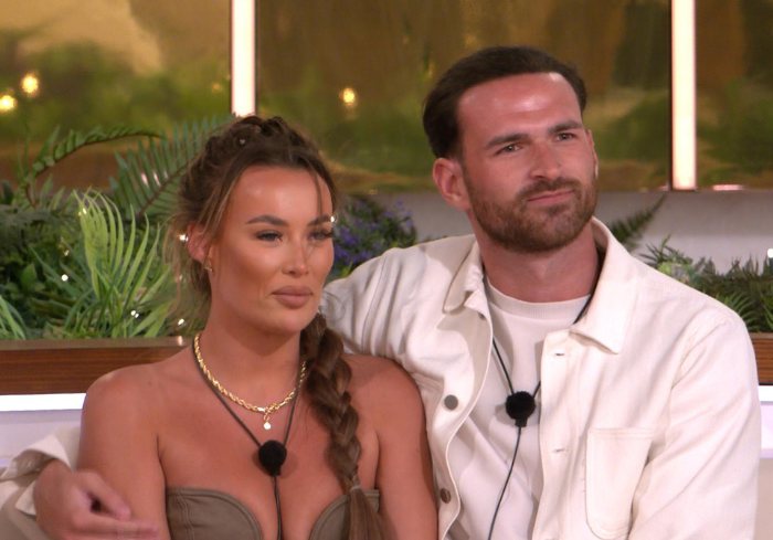Love Island’s Harriett and Ronnie Prepare to Move In Together