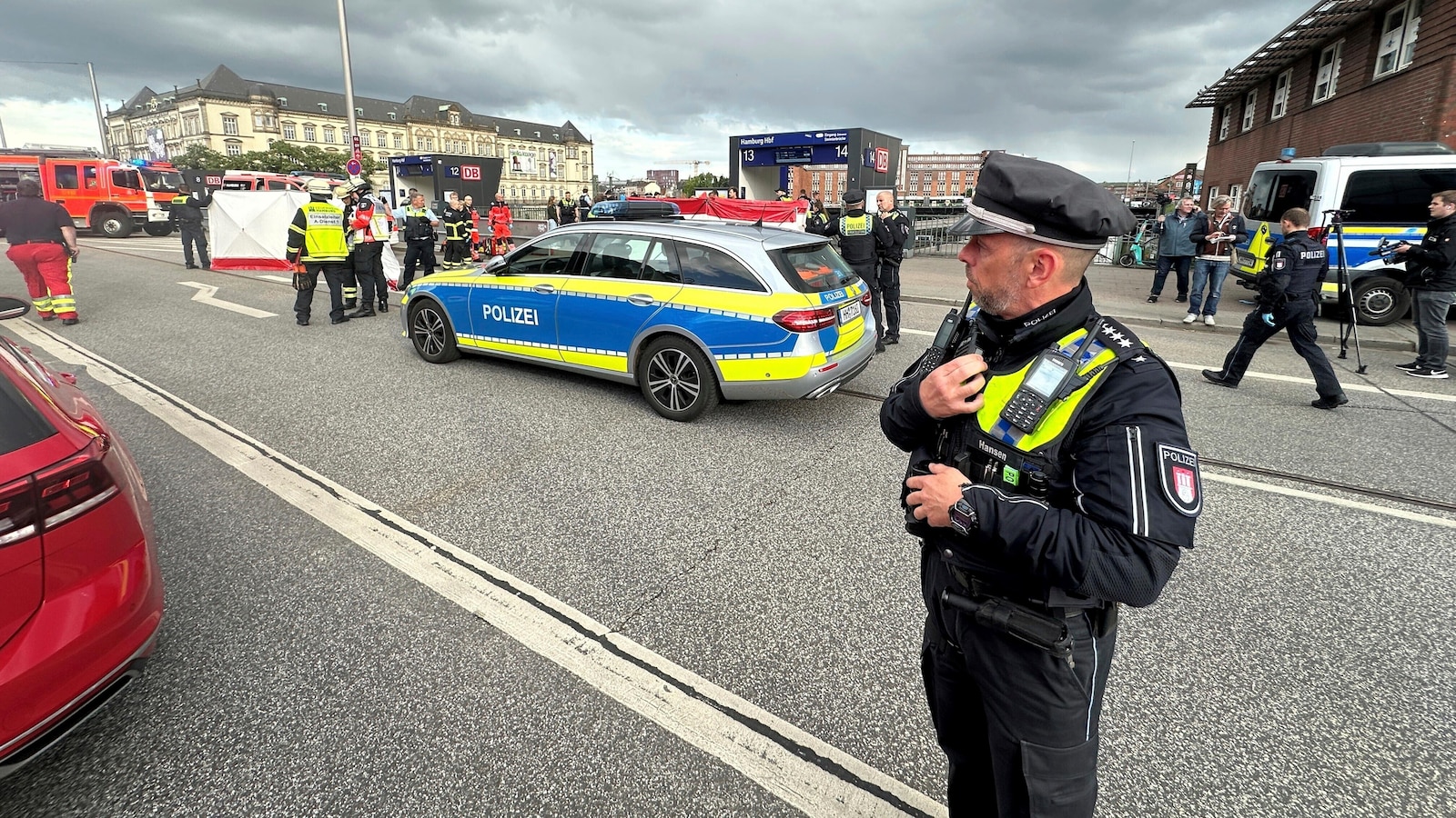 12 people injured in stabbing at Hamburg train station, police say