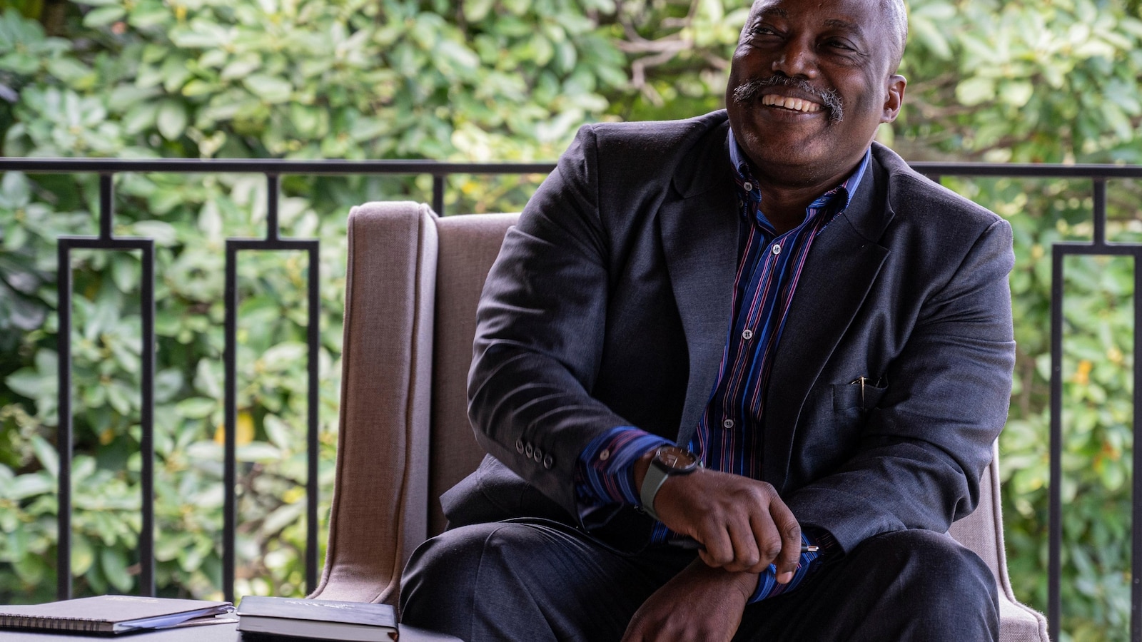 Former Congolese leader Kabila meets with religious leaders in rebel-controlled city