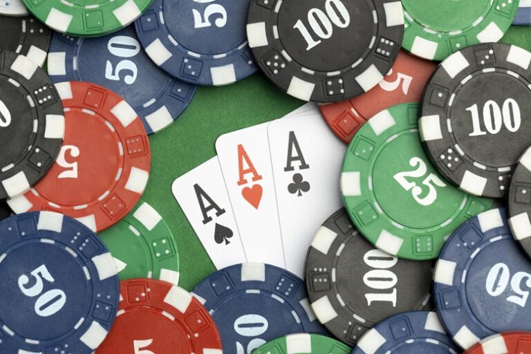 Advantages of Poker Game