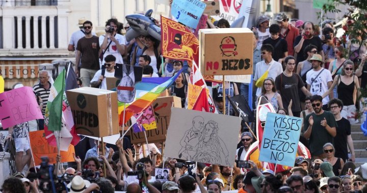 ‘Kisses yes, Bezos No,’ protesters say, as billionaire’s wedding bonanza divides Venice - National