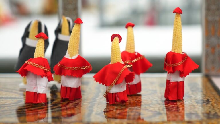 Vegetable sculpture contest features a squash Donald Trump and a papal 'cornclave'