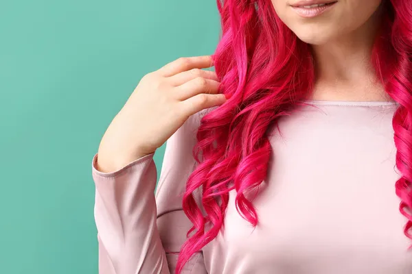 Is It Safe to Dye Your Hair While Pregnant? Expert Advice & Tip