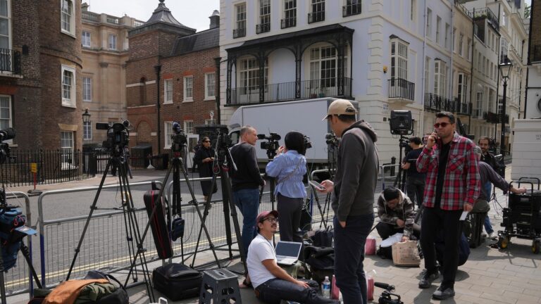 US-China trade talks in London enter their second day