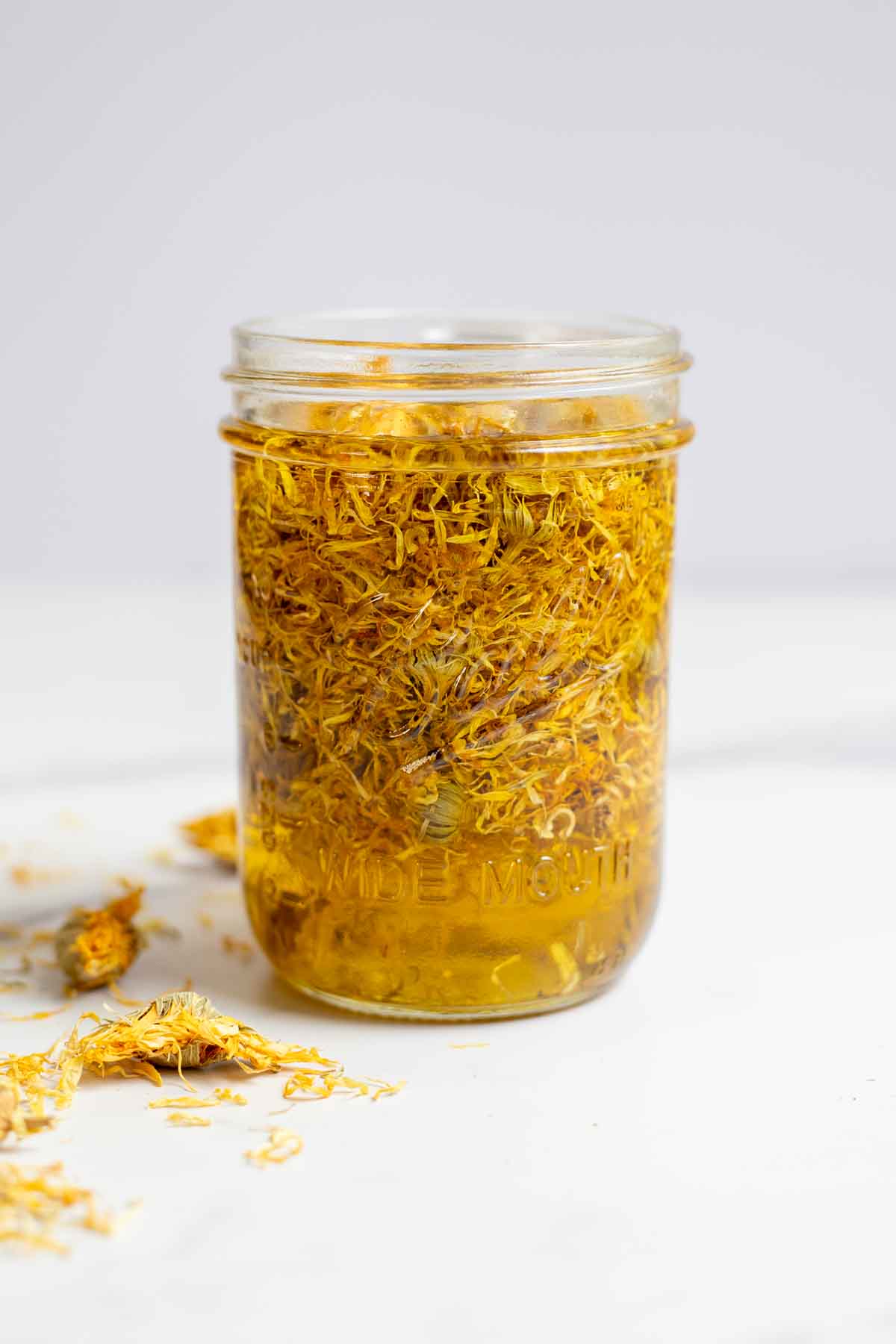 calendula-oil-1.jpg