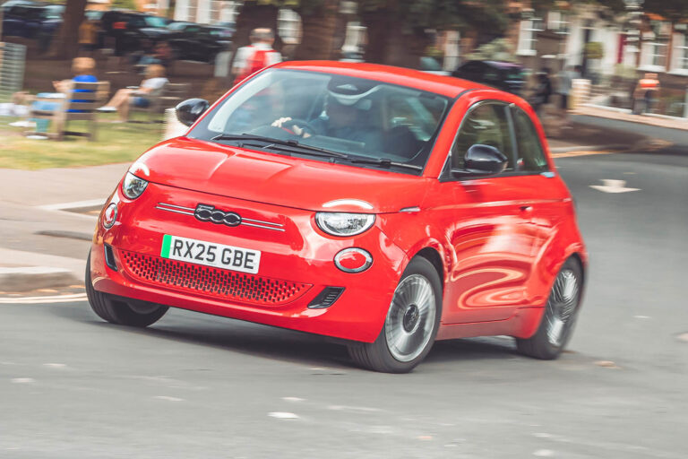 FIAT 500e review 2025 001