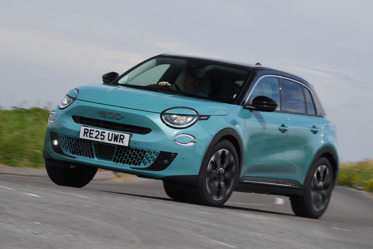 FIAT 600 review 2025 001