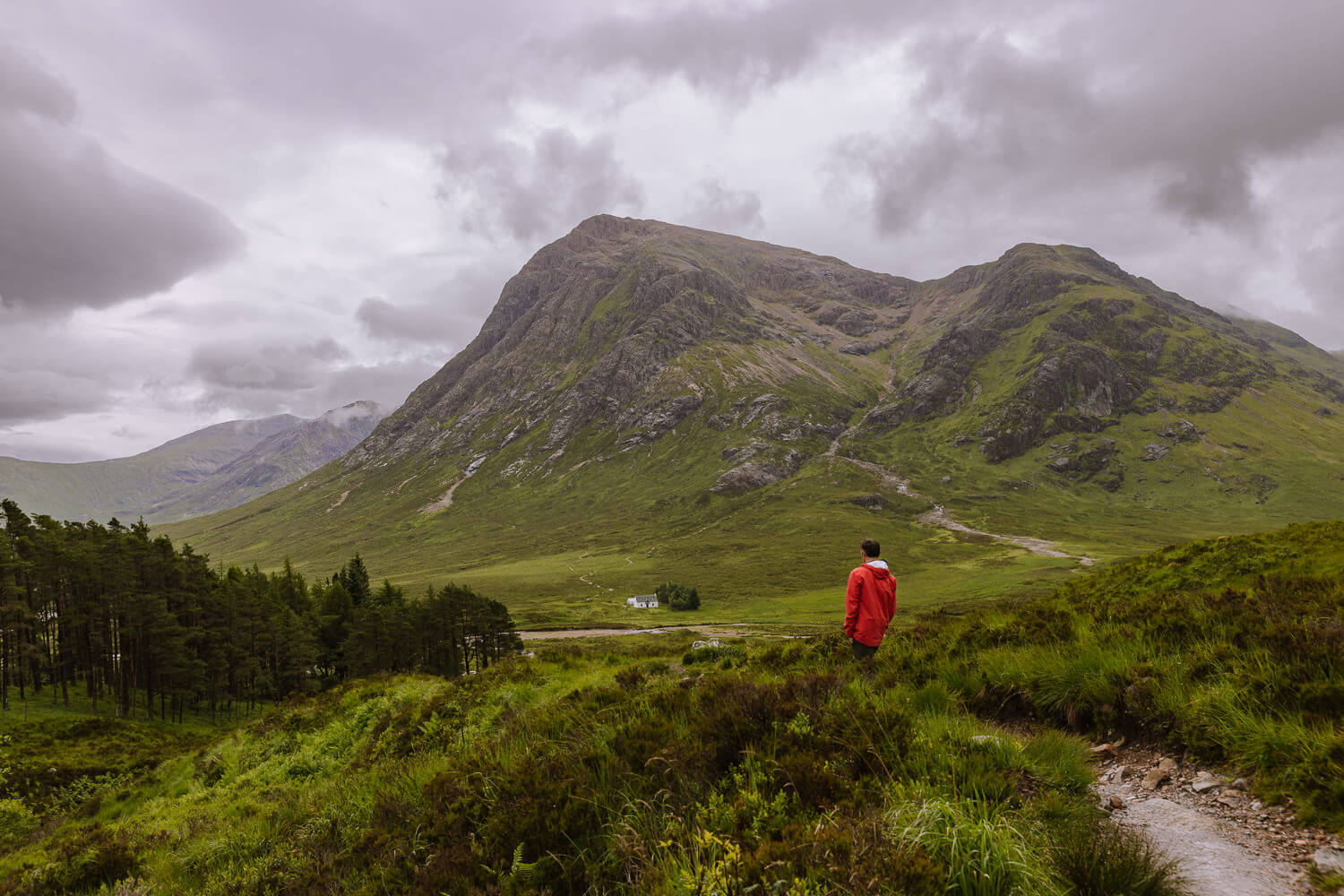 hiking-glencoe.jpg