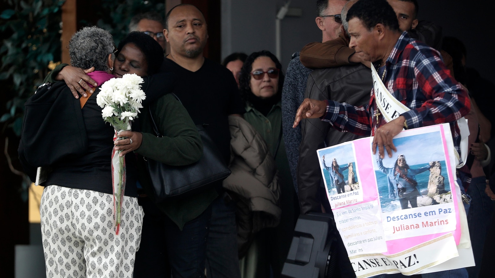 Brazilian hiker buried after fatal fall from Indonesian volcano