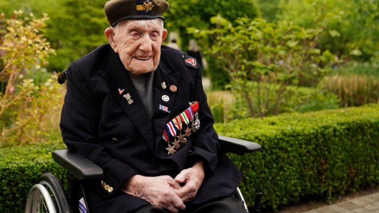UK's oldest WWII veteran, Donald Rose, dies at 110