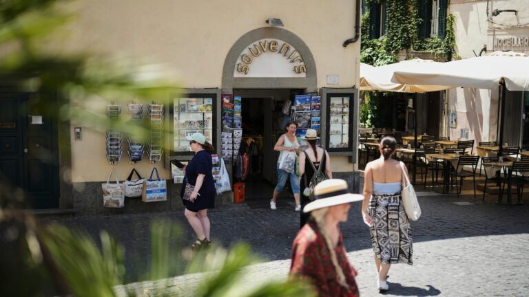 Pope aims to restore 'body and spirit' during vacation that brings a pontiff back to Castel Gandolfo
