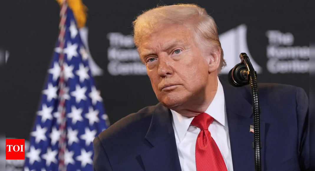 ‘These people are sick!’: Donald Trump hits back at ‘fake news’ over Alaska Summit criticism; slams senator Chris Murphy