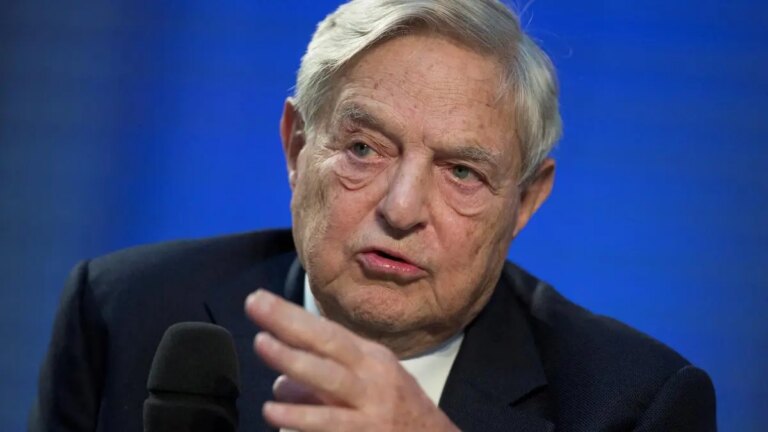 2018-04-20T094809Z_636862808_RC1CA5BEF210_RTRMADP_3_SOROS-HUNGARY.JPG