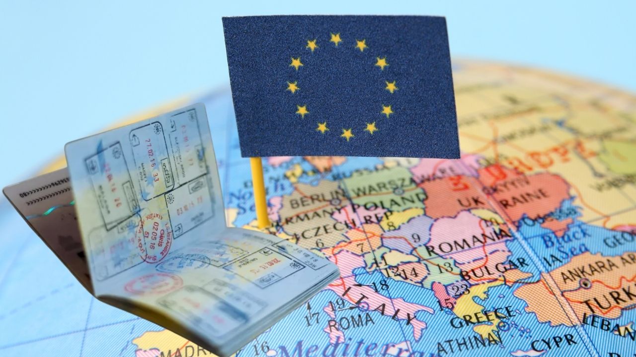 EU Entry/Exit System 2025: What Travelers Must Know