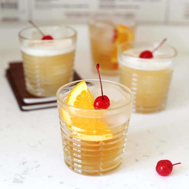 amaretto-sours-1.jpg