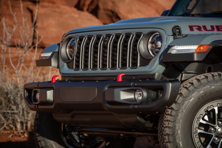 jeep-wrangler-remote-start-antenna-cable-recall.jpg