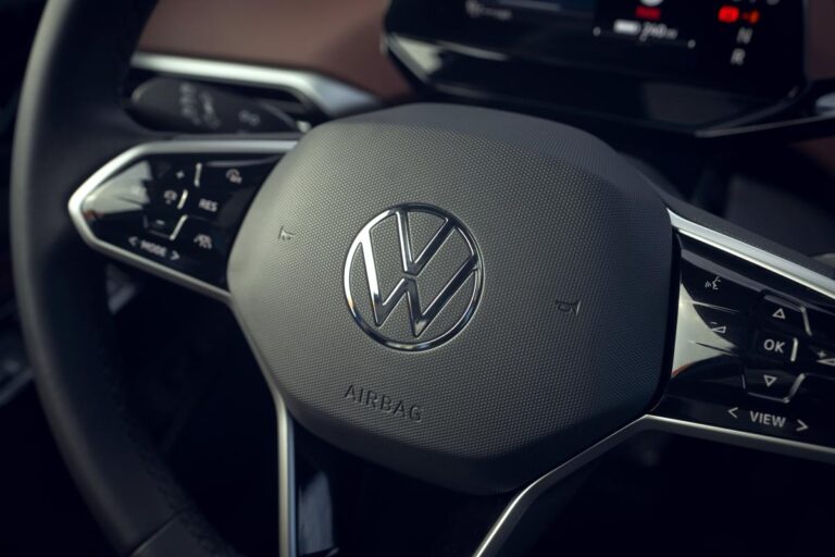 vw-id4-steering-wheel-controls-lawsuit.jpg