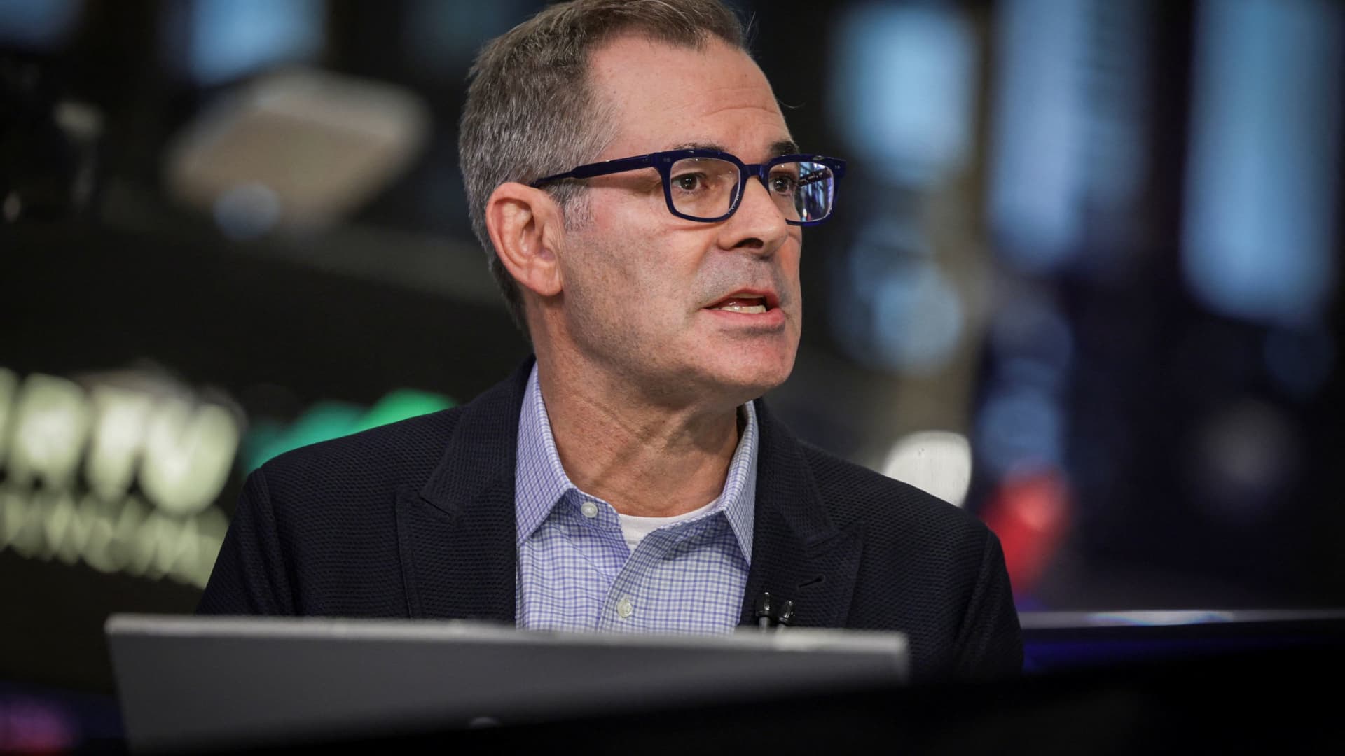 CoreWeave stock climbs 8% after company lands $14 billion deal with Meta