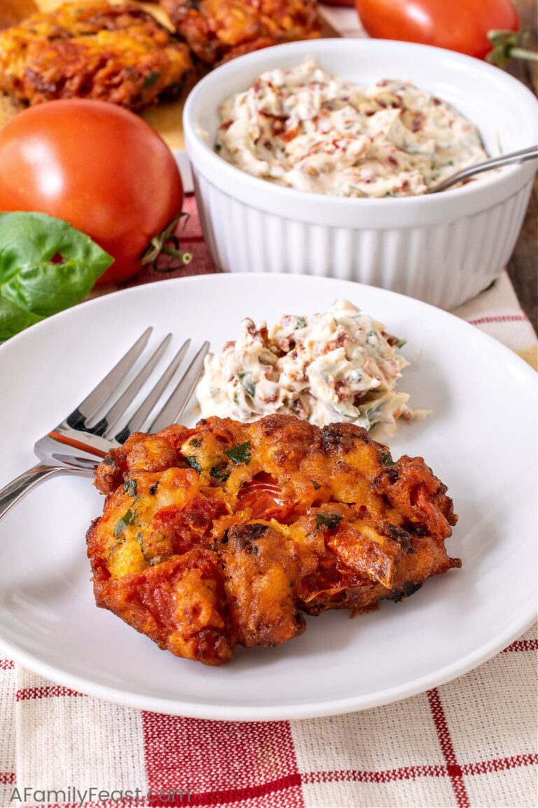 इतालवी टमाटर फ्रिटर्स - एक परिवार की दावत