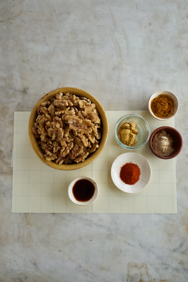 एक मसालेदार नट बटर नुस्खा बढ़ाया