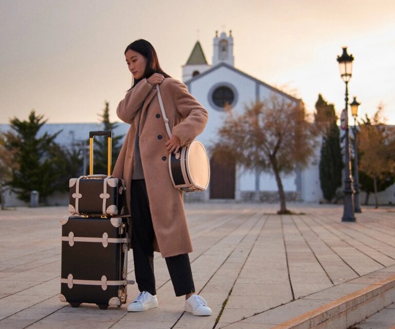 The-Starlet-Luggage-Collection-from-Steamline-Luggage.jpg
