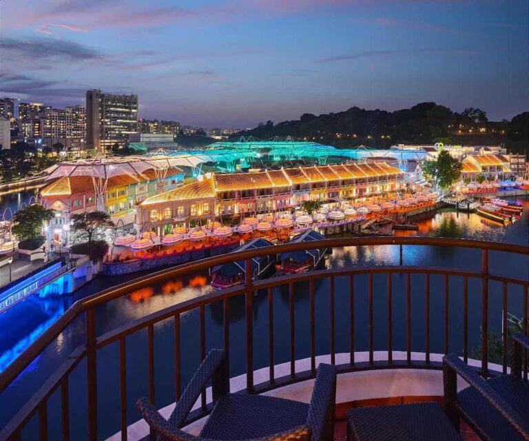 Room-view-facing-Clarke-Quay-Singapore-RiverSelective-rooms-only-modified.jpg