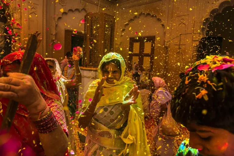 widow-holi-vrindavan-india-raj-sarkar-featured.webp.webp