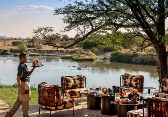 tanzania-andbeyond-grumeti-serengeti-river-lodge-afternoon-tea.jpg