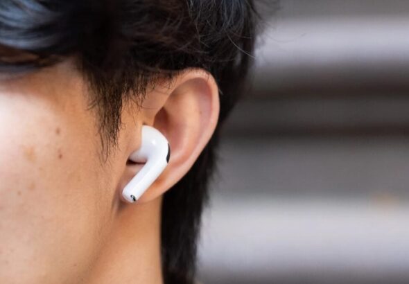 airpods-ear-1200x675.jpg