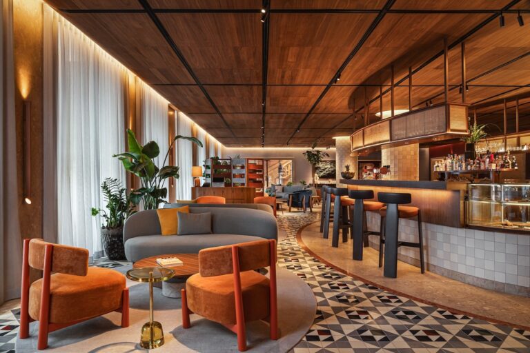 andaz-lisbon-lounge.jpg